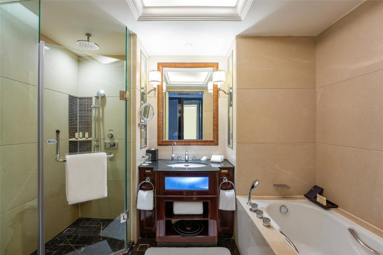 Yun-Zen Jinling World Trade Plaza Hotel Шицзячжуан Екстер'єр фото